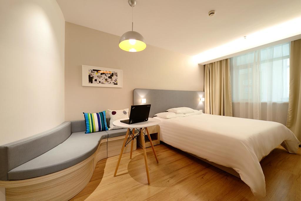 Hanting Express Zhengzhou Ruhe Road Εξωτερικό φωτογραφία